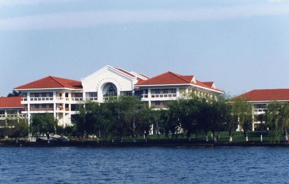 Yunnan Dianchi Garden Resort Hotel & Spa Kunming Kültér fotó